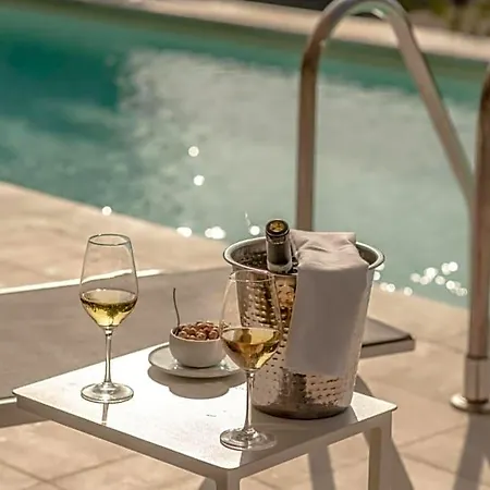 Parco Reala // Rural - Luxury - Bed & Breakfast Corneliano d'Alba