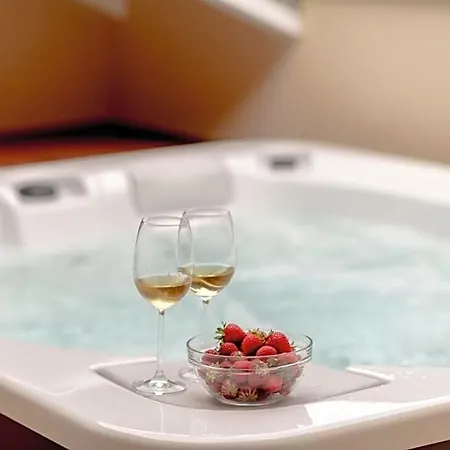 Bed & Breakfast Parco Reala // Rural - Luxury -
